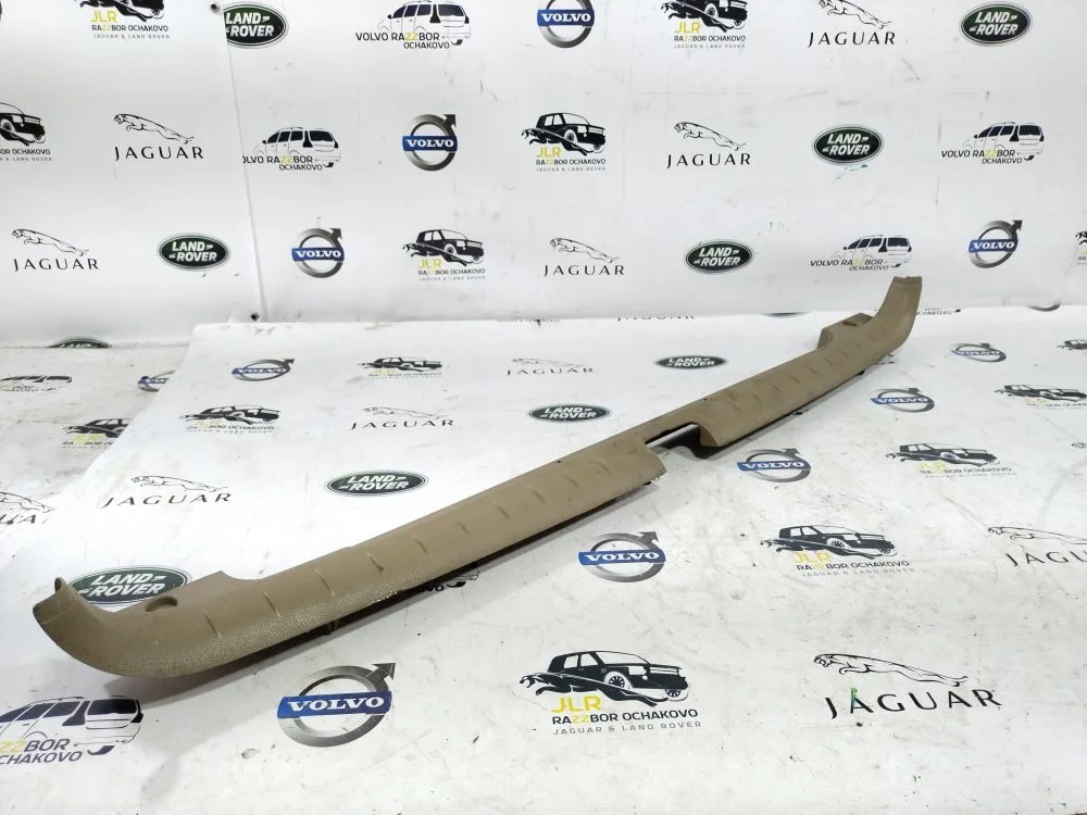 Накладка порога багажника Volvo V70 XC70 2000-2007